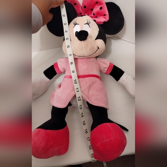 Disney Minnie Mouse Plush - Picture 8 of 8